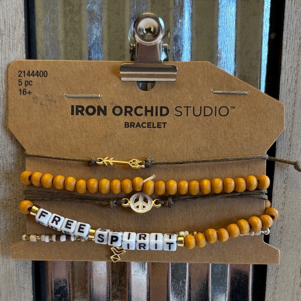 💕5/25💕Iron Orchid Studio Beaded Bracelets 5 pc Set